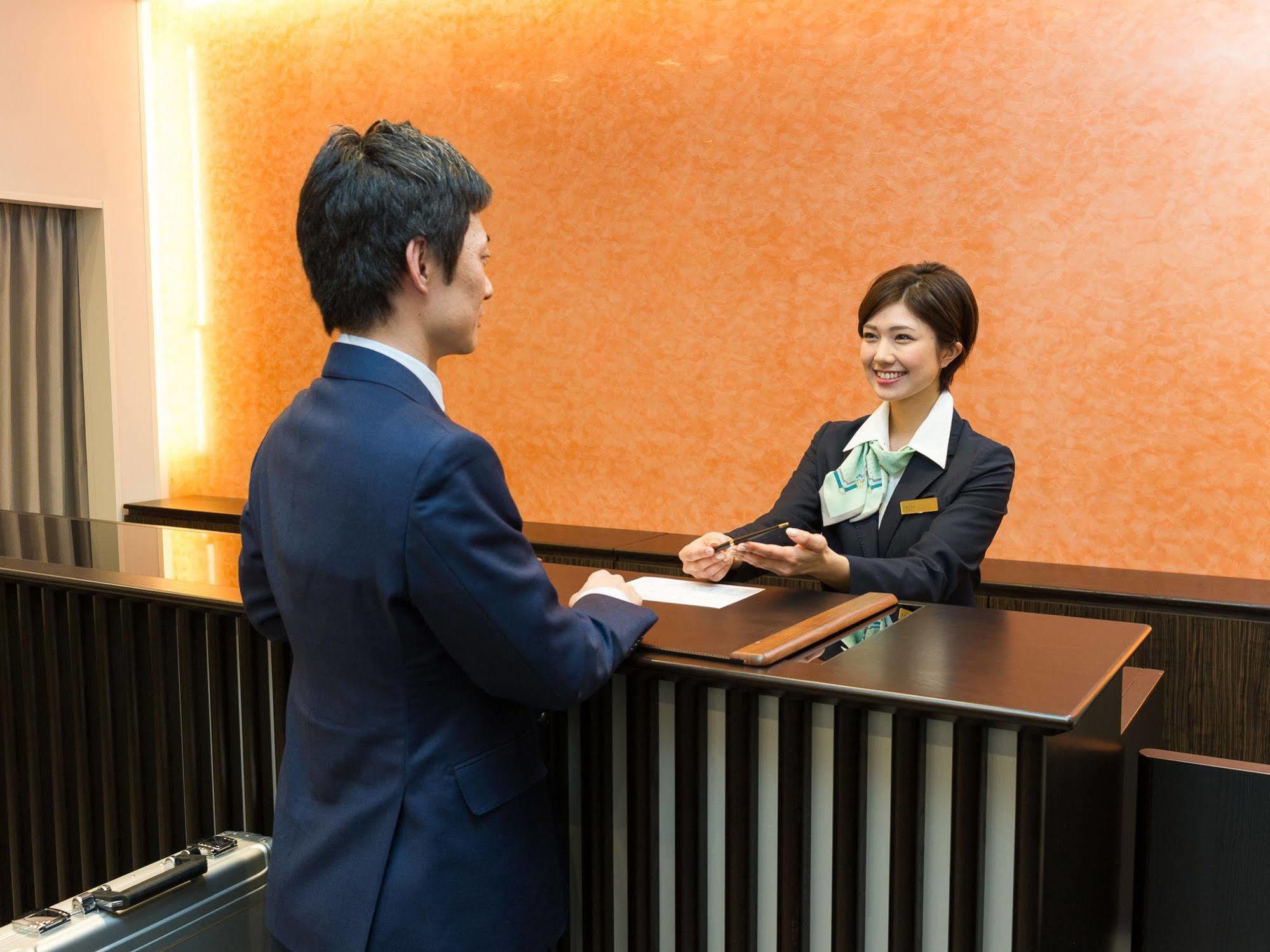 Sotetsu Fresa Inn Ochanomizu Jimbocho Tokyo Exterior photo